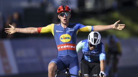 Okolo Romandie: Belgičan Nys zvíťazil v 2. etape. Dostal sa na čelo poradia