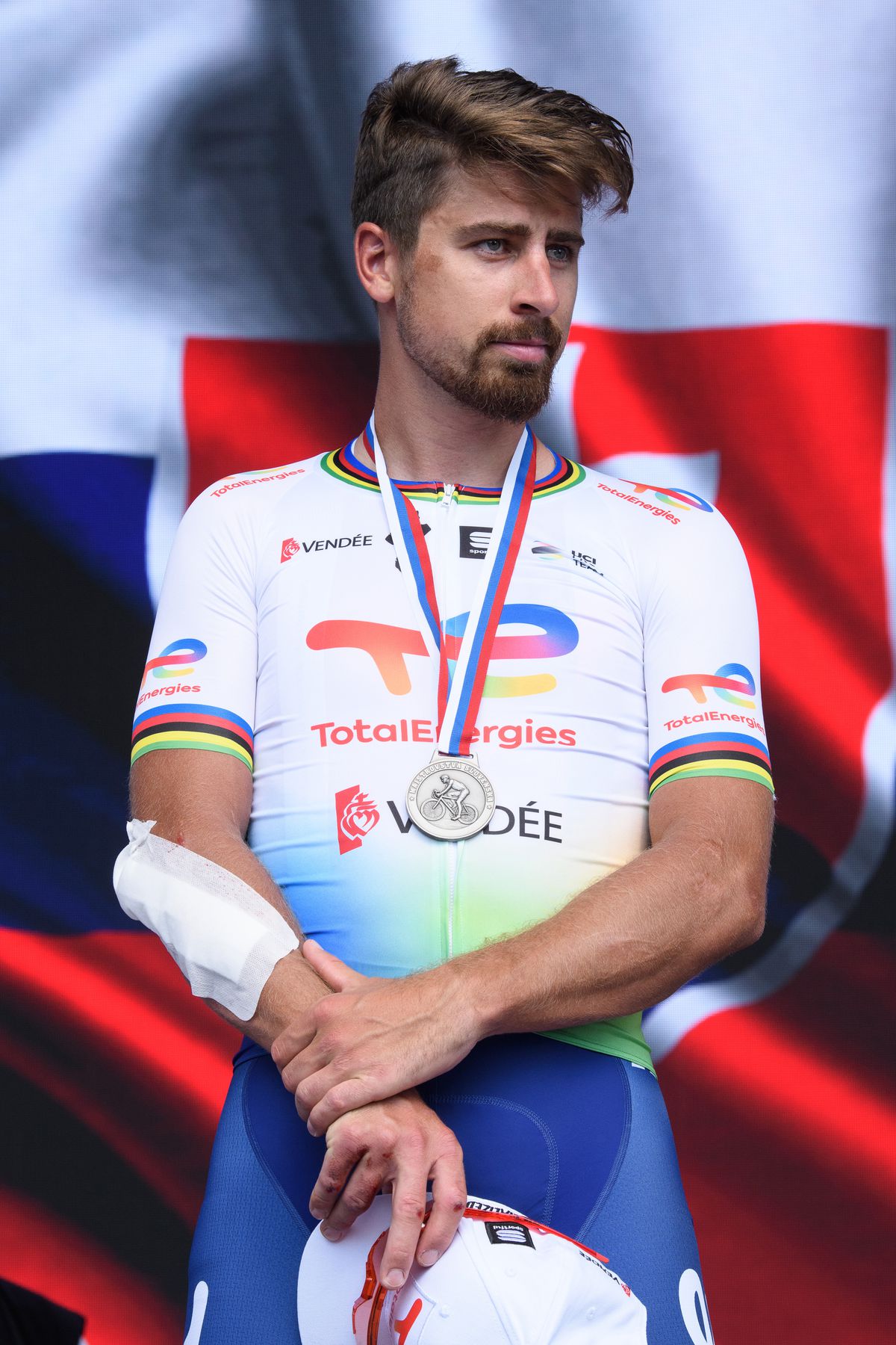 Peter Sagan réagit à la chute sur la ligne d’arrivée des championnats de Slovaquie