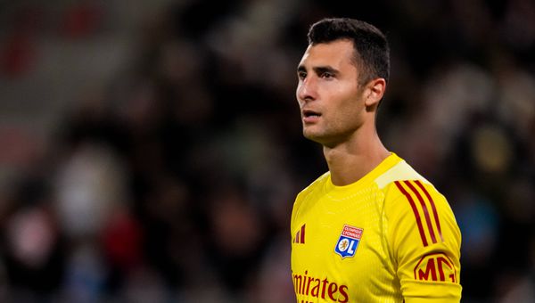 Najlepší zo všetkých. Dominik Greif zachránil Lyon a po zápase dostal ocenenie