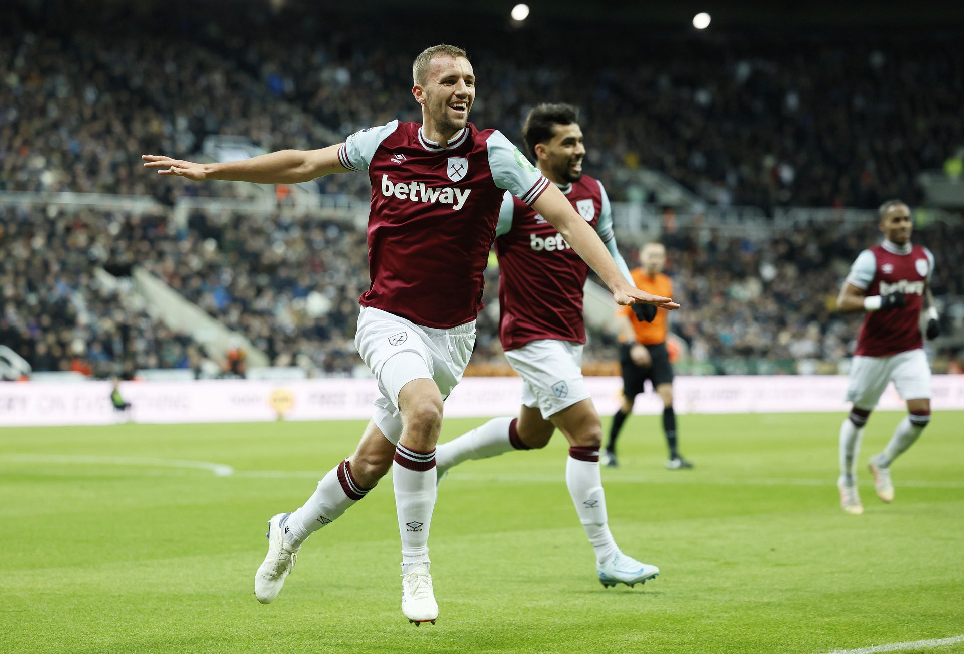 Marek Rodák si opäť zavhytal Fulham nezdolal druholigistu Šport sk 