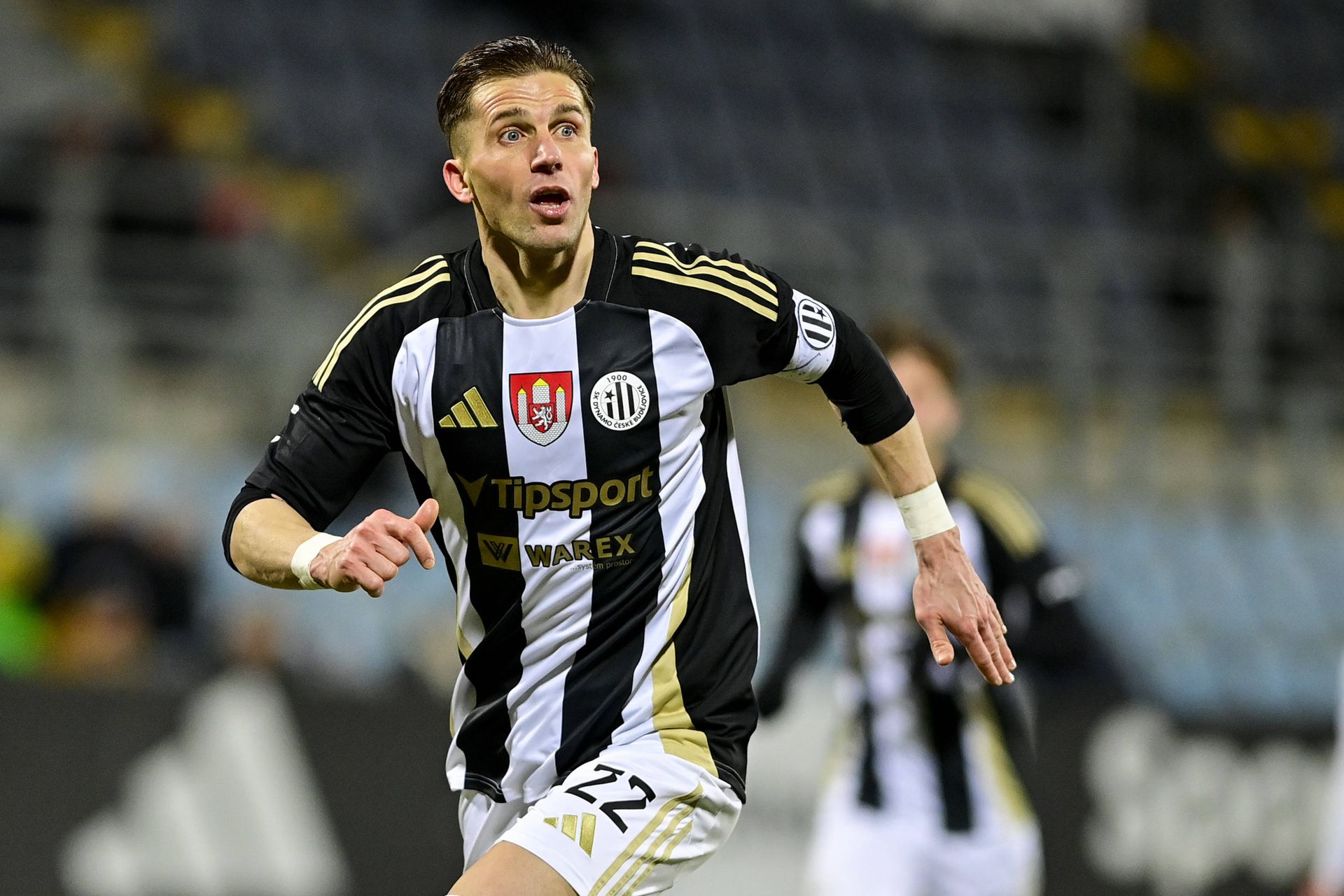 Peter Pekarík v drese SK Dynamo České Budějovice. Zdroj: IMAGO
