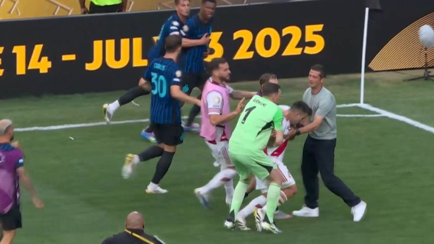 Konflikt na zápase MS klubov. Zdroj: X / DAZN España