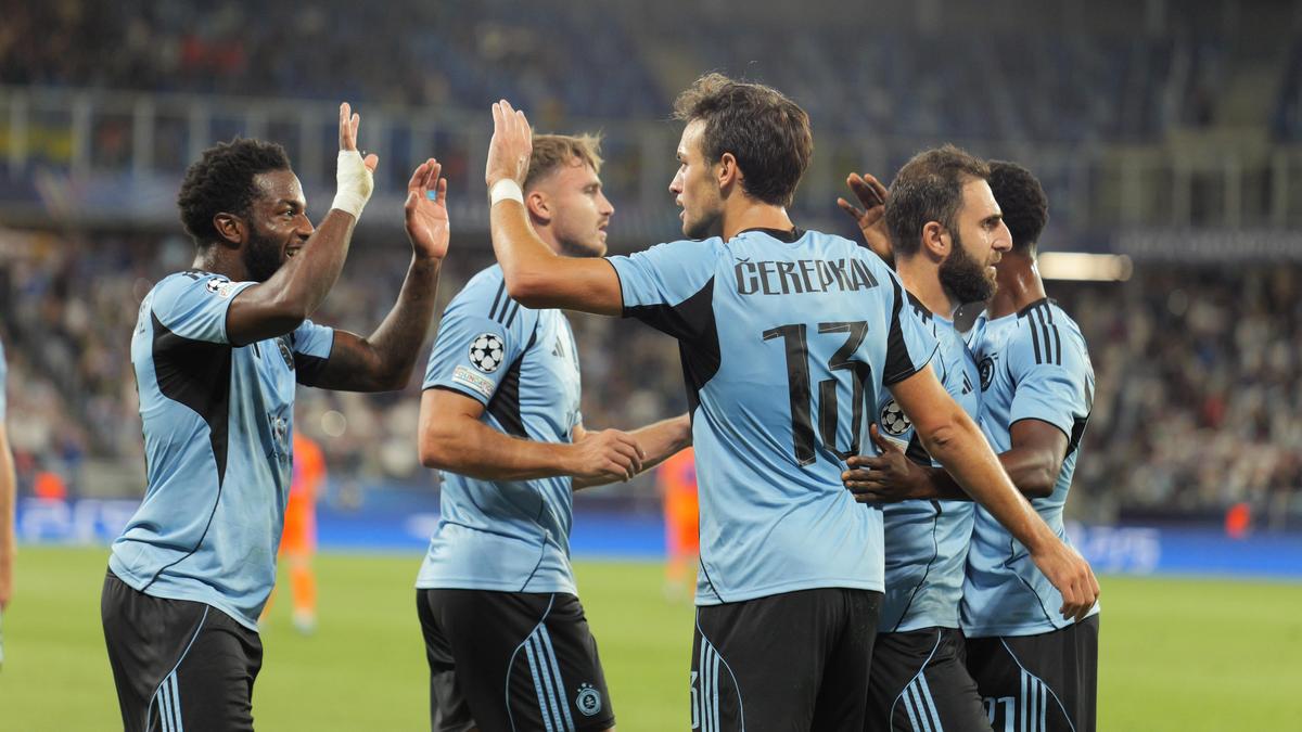 Ani dnešný zápas Celje - Slovan nebude na Šport STVR. Súboj o postup do Ligy majstrov odvysiela opäť konkurenčná TV |