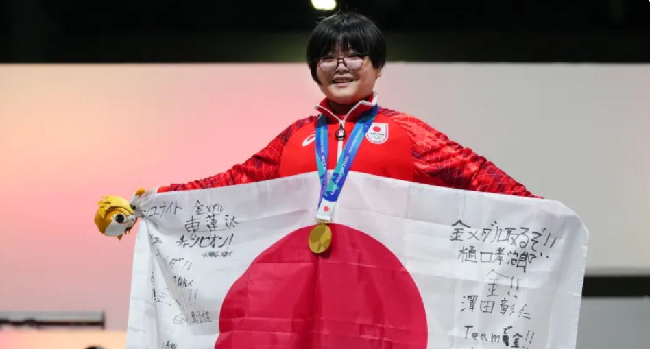 Veľká senzácia. 11-ročný Japonec vybojoval zlato medzi dospelými: Boli prázdniny, mal veľa času trénovať