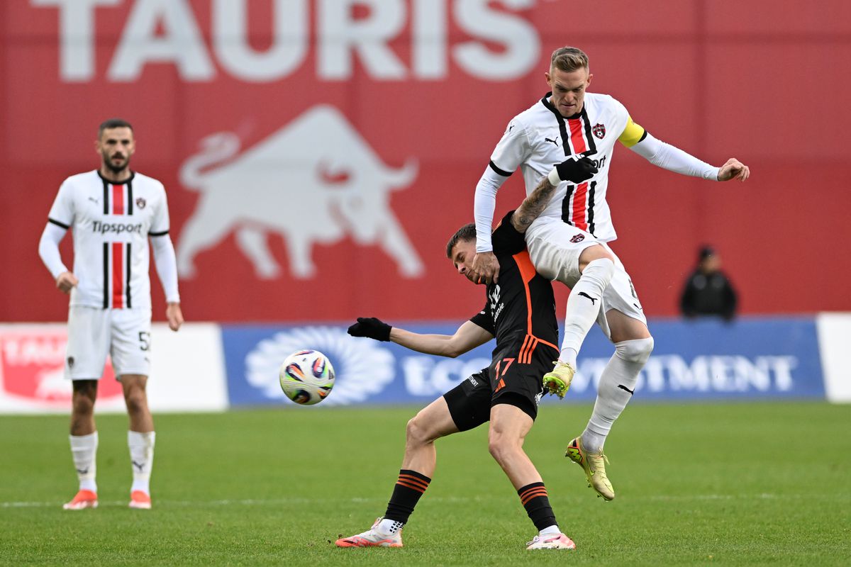 Trnava pykala za školácku chybu. Zápas opäť dohrala v desiatich, vylúčiť sa nechal aj Ružomberok