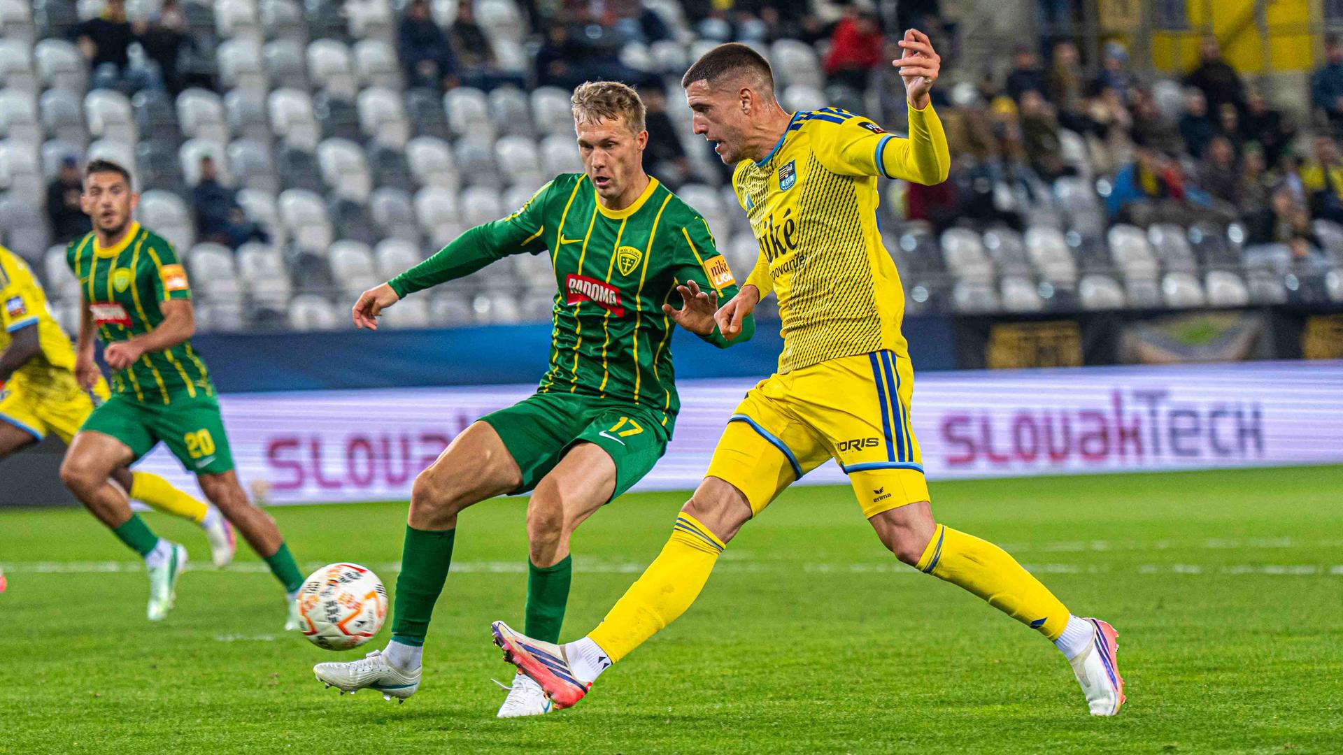 Aleksa Maraš (v popredí). Zdroj: fckosice.sk/ Tomáš Cicoň