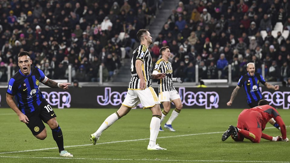 Súboj Interu a Juventusu nemal víťaza. Slovenský obranca sledoval duel Cagliari z lavičky