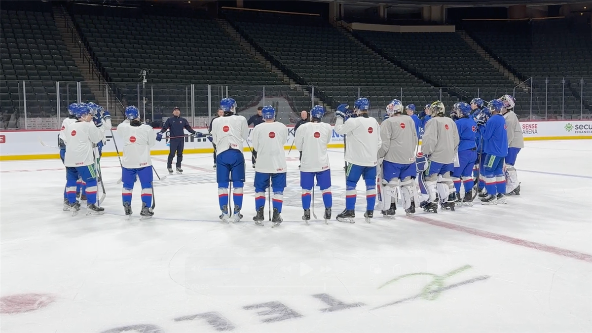 Slováci už okúsili arénu NHL. Frühauf nebol spokojný, na tréningu vypotili aj vianočnú večeru