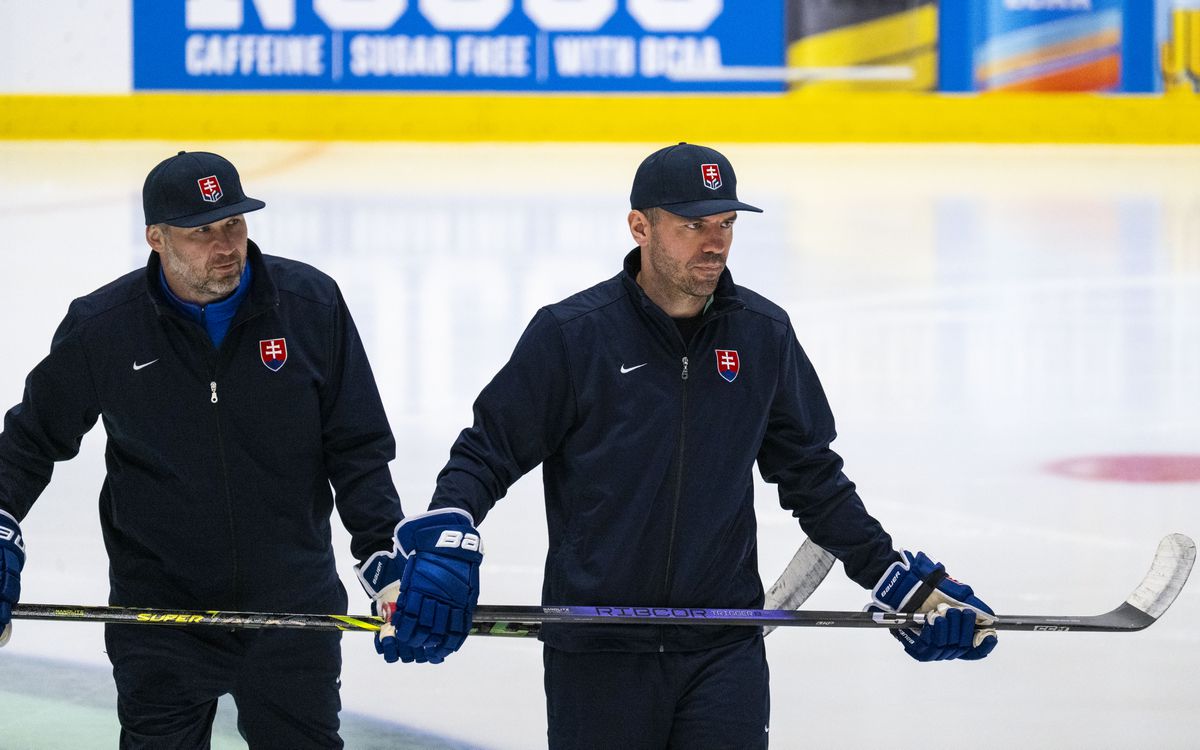 Peter Frühauf po prehre so Švédskom: Je mi to ľúto za chalanov. Vytvorili sme tu rodinu