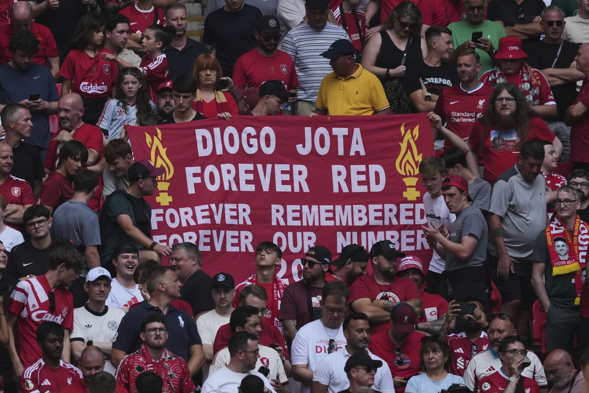 Nádherné gesto Liverpoolu a Wolves pred vzájomným duelom. Na toto deti Dioga Jotu nikdy nezabudnú