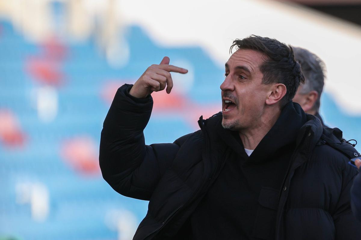 Konflikt medzi hráčmi? Gary Neville vie, čo sa udialo v kabíne Manchestru United