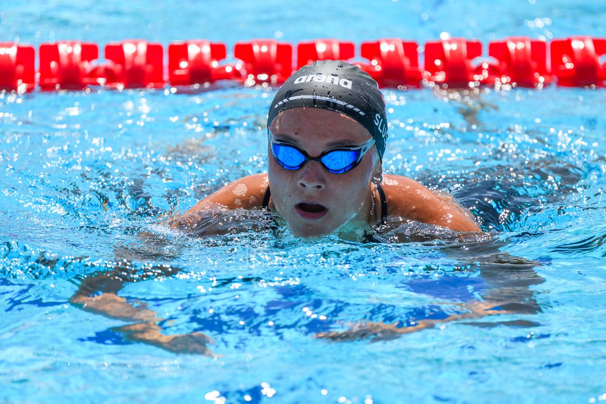 Slovenský rekord padol už v prvej disciplíne. Legendárna plavkyňa ocenila moderný stánok
