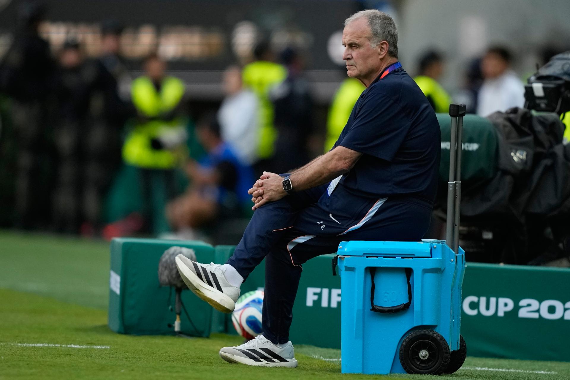 Tréner Uruguaja Marcelo Bielsa / MS vo futbale 2026. Zdroj: SITA/AP