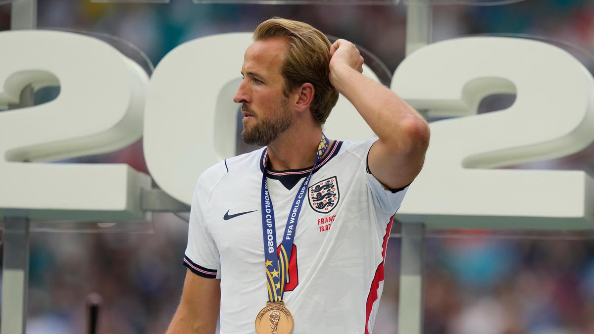 Harry Kane playing for Bayern Munich.