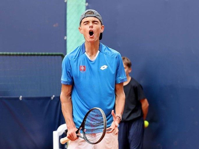 Australian Open: Mladý Slovák sa nedokázal prebojovať do juniorského štvrťfinále