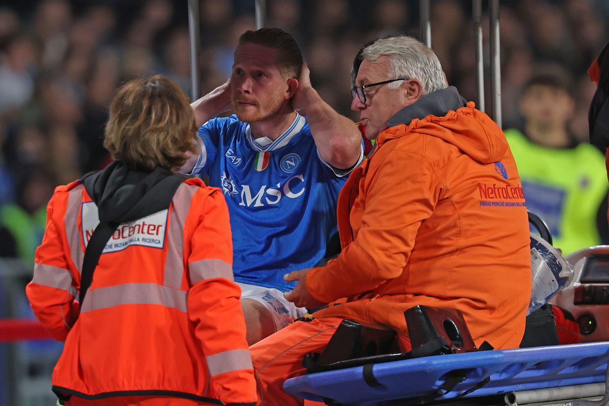 Na Neapol sa to valí. Ďalší kľúčový hráč môže byt mimo hry niekoľko mesiacov