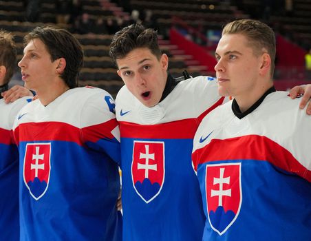 MS v hokeji U20: Slovensko už v podstate postúpilo! Ako vyzerá tabuľka skupiny?