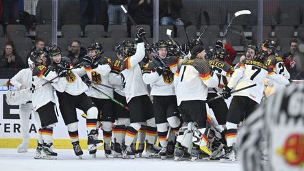 MS v hokeji U20: Prvé obrovské prekvapenie! Nemecko šokovalo severského favorita