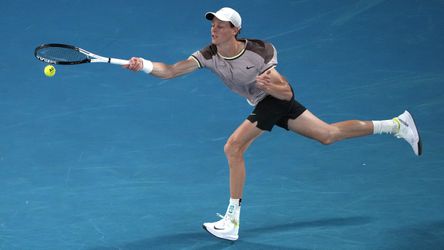 ATP Miami: Sinner ukončil Macháčovu spanilú jazdu, stal sa prvým semifinalistom