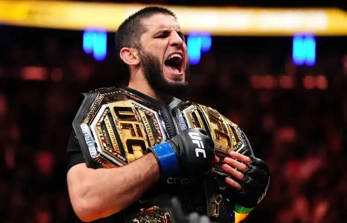 VIDEO Islam Machačev chce obhajovať titul proti tomuto exšampiónovi! Na UFC 324 na seba narazili v zákulisí