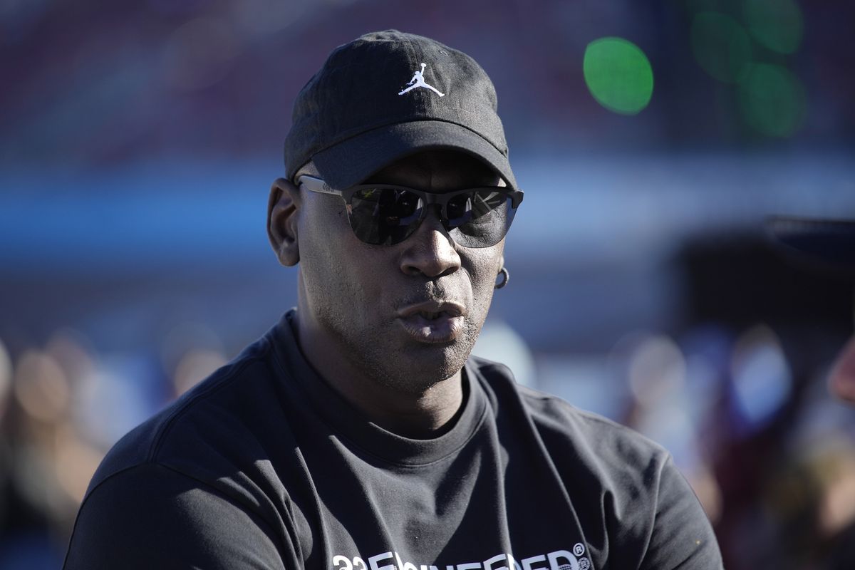 Michael Jordan na súde. Legendárny basketbalista obvinil známu organizáciu