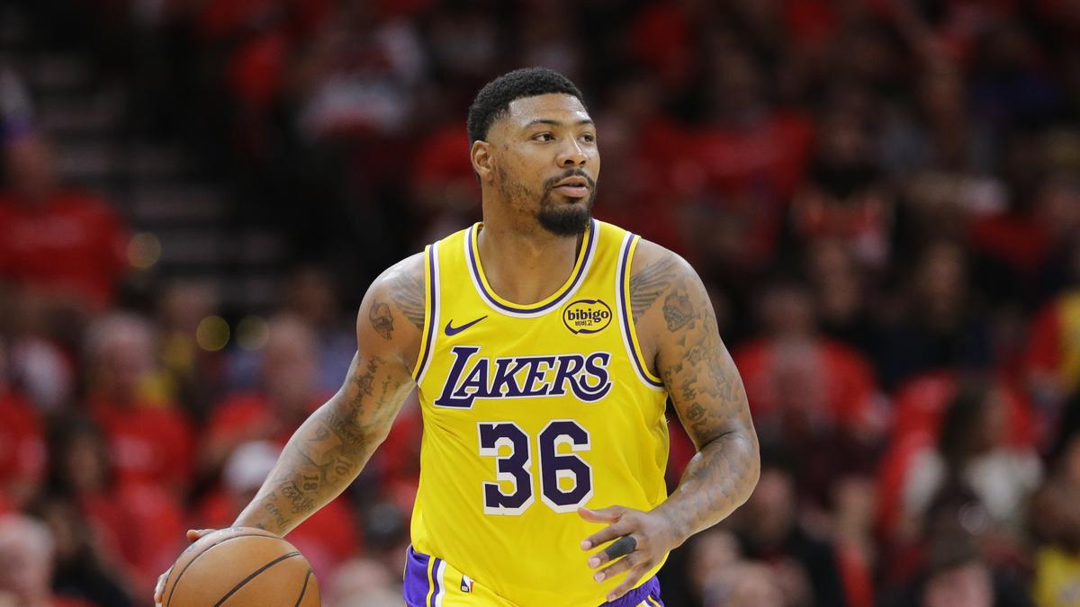NBA: Hráči Los Angeles Lakers musia zaplatiť pokutu za kritiku rozhodcov