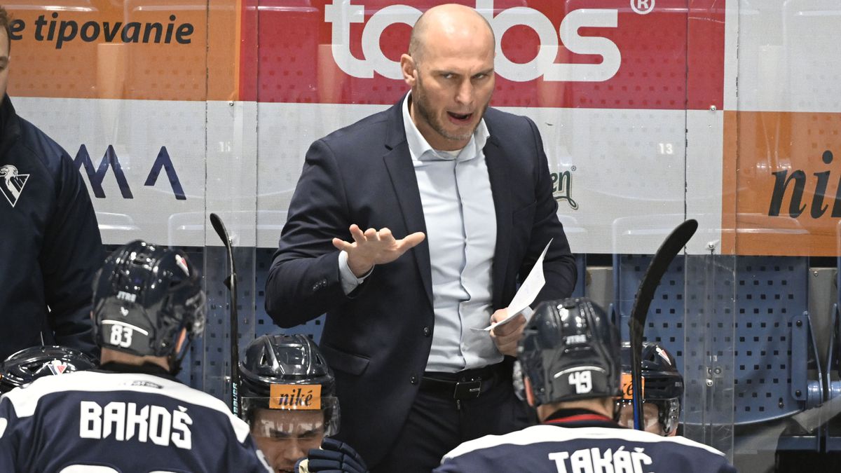 VIDEO Obrovské gesto asistenta trénera Slovana: Ospravedlňujem sa, emočne som to nezvládol