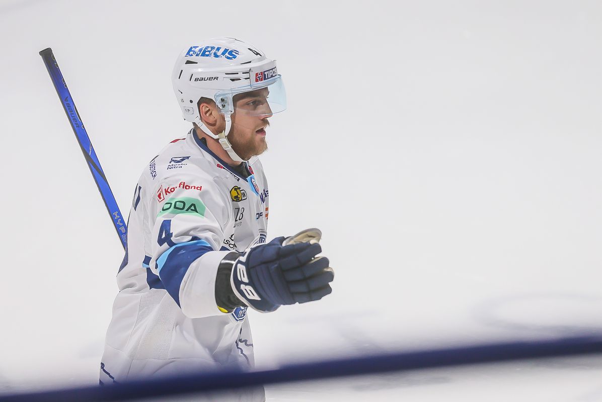 Legionárska rošáda v Trenčíne. Dukla získala vicemajstra z Nitry