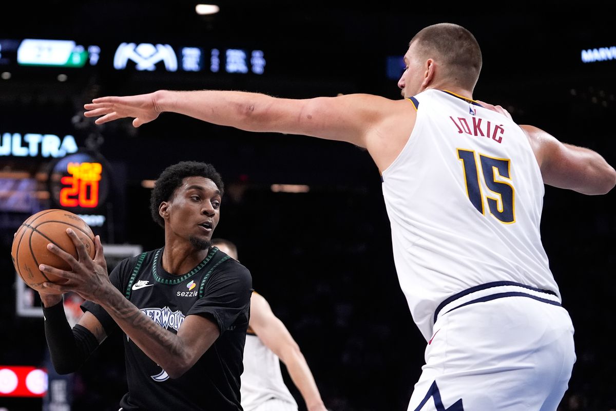 VIDEO Bez dvoch najväčších hviezd to Lakers doma nezvládli. Jokič potiahol Denver