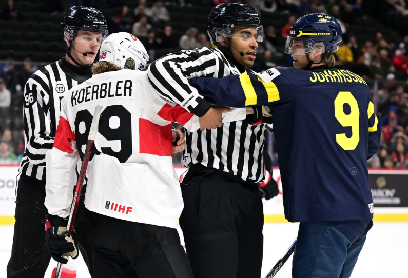 Švédsko - Švajčiarsko (MS v hokeji do 20 rokov). Zdroj: iihf.com