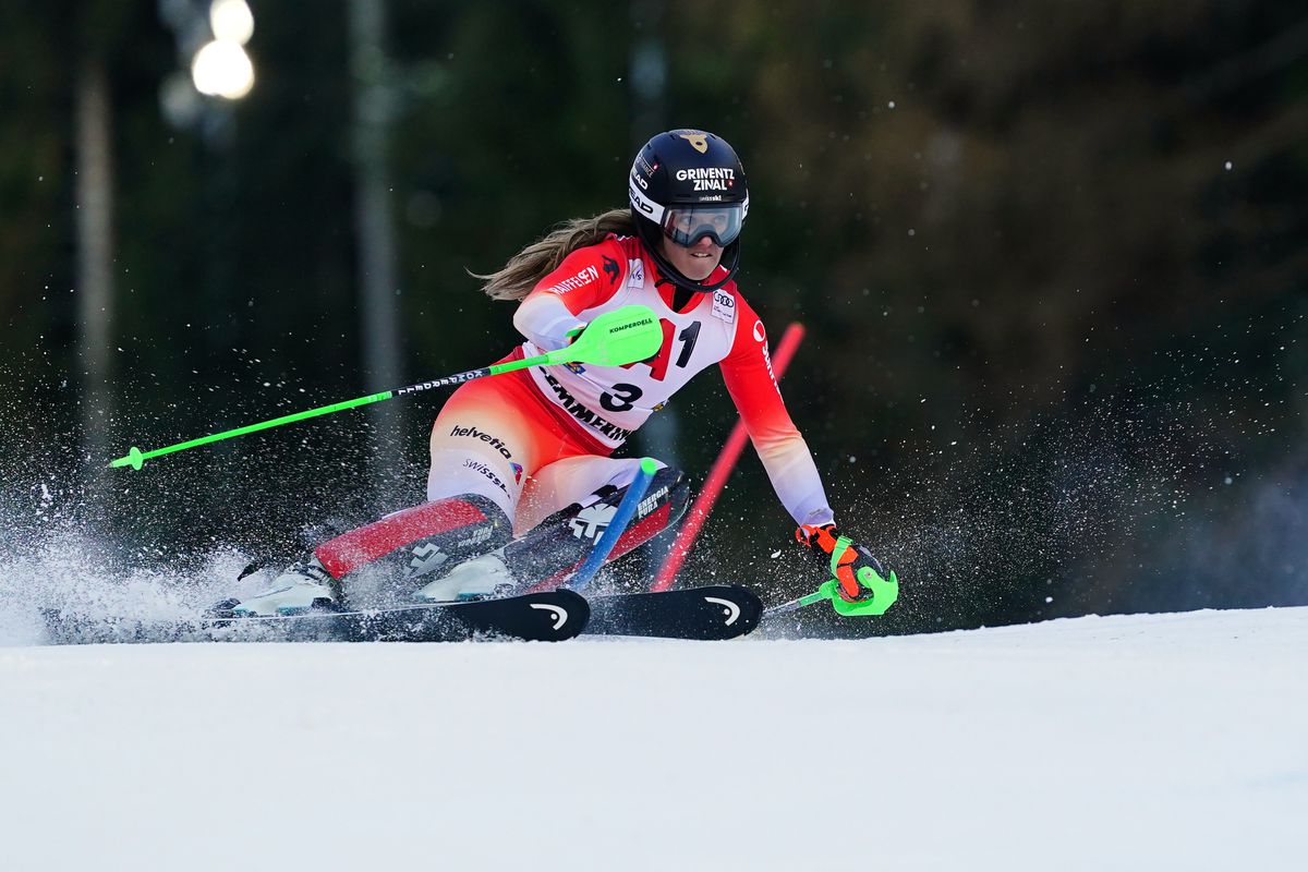 Skvelý výkon Rastovej. Švajčiarka bola v prvom kole najrýchlejšia, na krk jej dýcha Colturiová