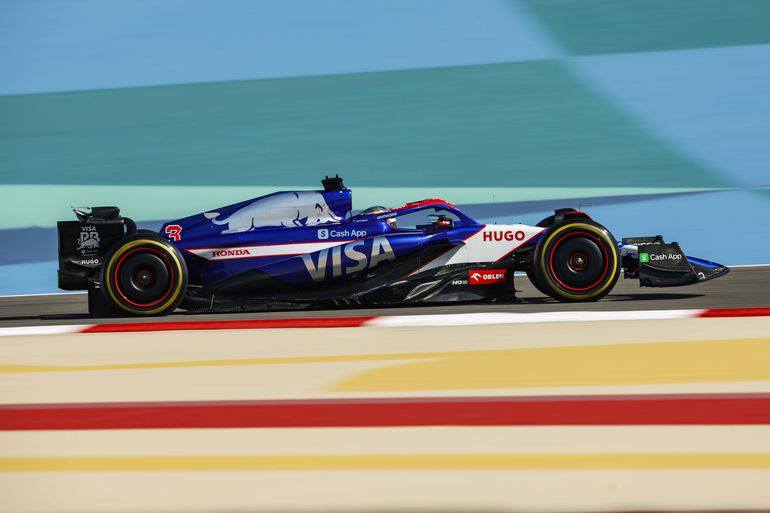 Veľká cena Bahrajnu: Formula 1 je späť. Prvý tréning mal nečakaného víťaza