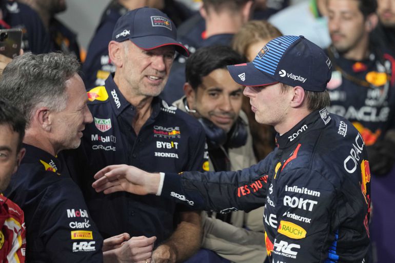 Red Bull sa rozpadá, s Hornerom skončí v priemernosti, nepochybuje Schumacher