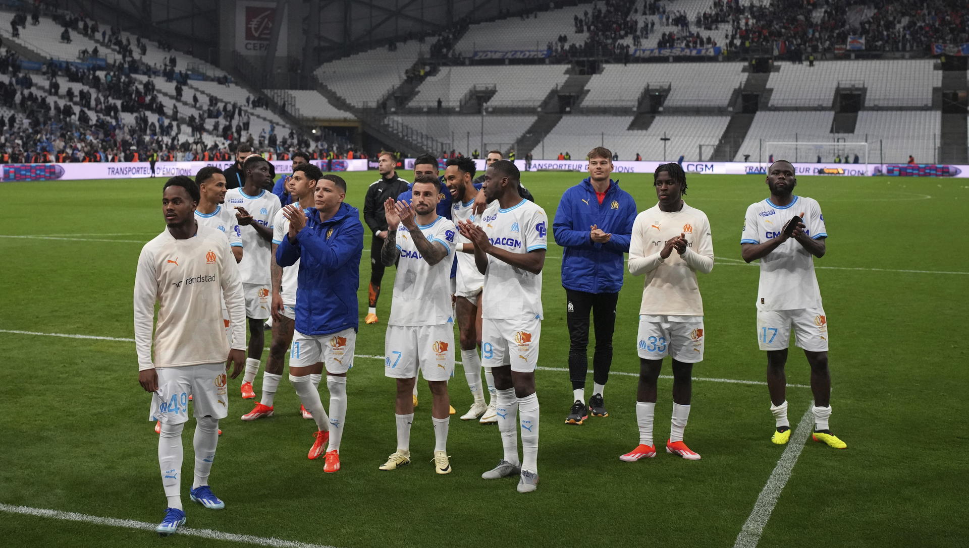 Futbalisti Olympique Marseille. Zdroj: SITA/AP
