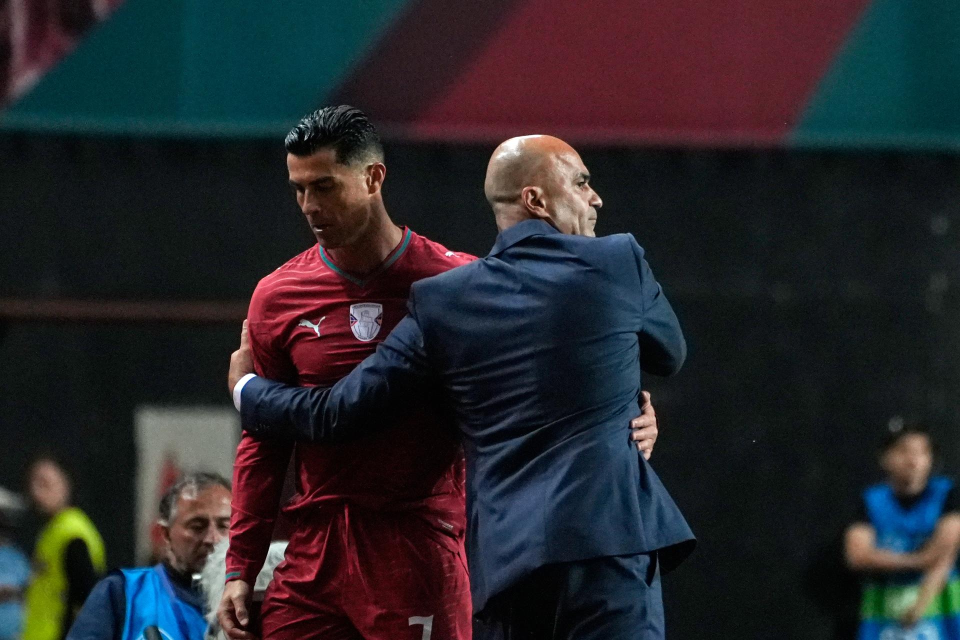 Roberto Martínez a Cristiano Ronaldo, zdroj: SITA/AP