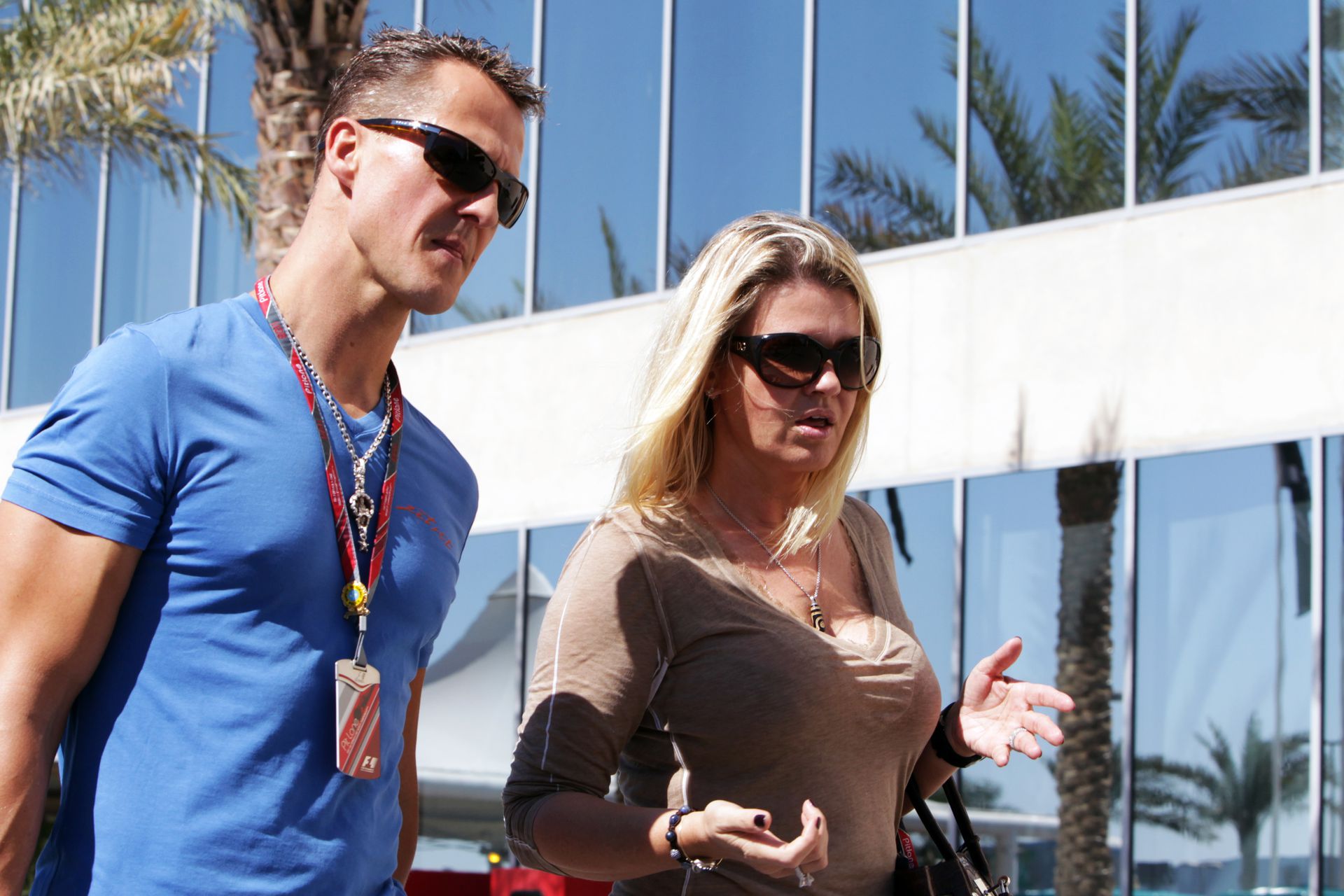 Michael Schumacher a jeho manželka Corinna na archívnej snímke. Zdroj: Imago