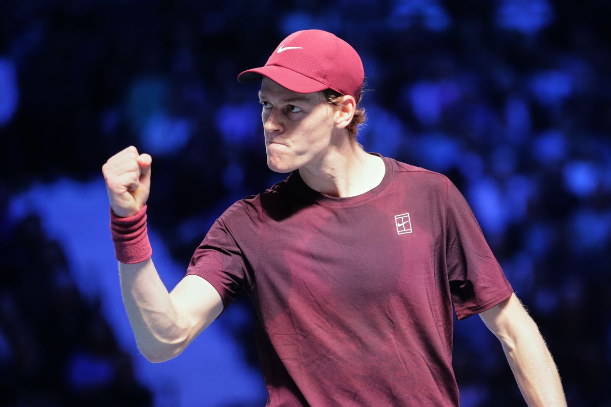 ATP Paríž: Sinner je v semifinále a naďalej živí nádej na post svetovej jednotky