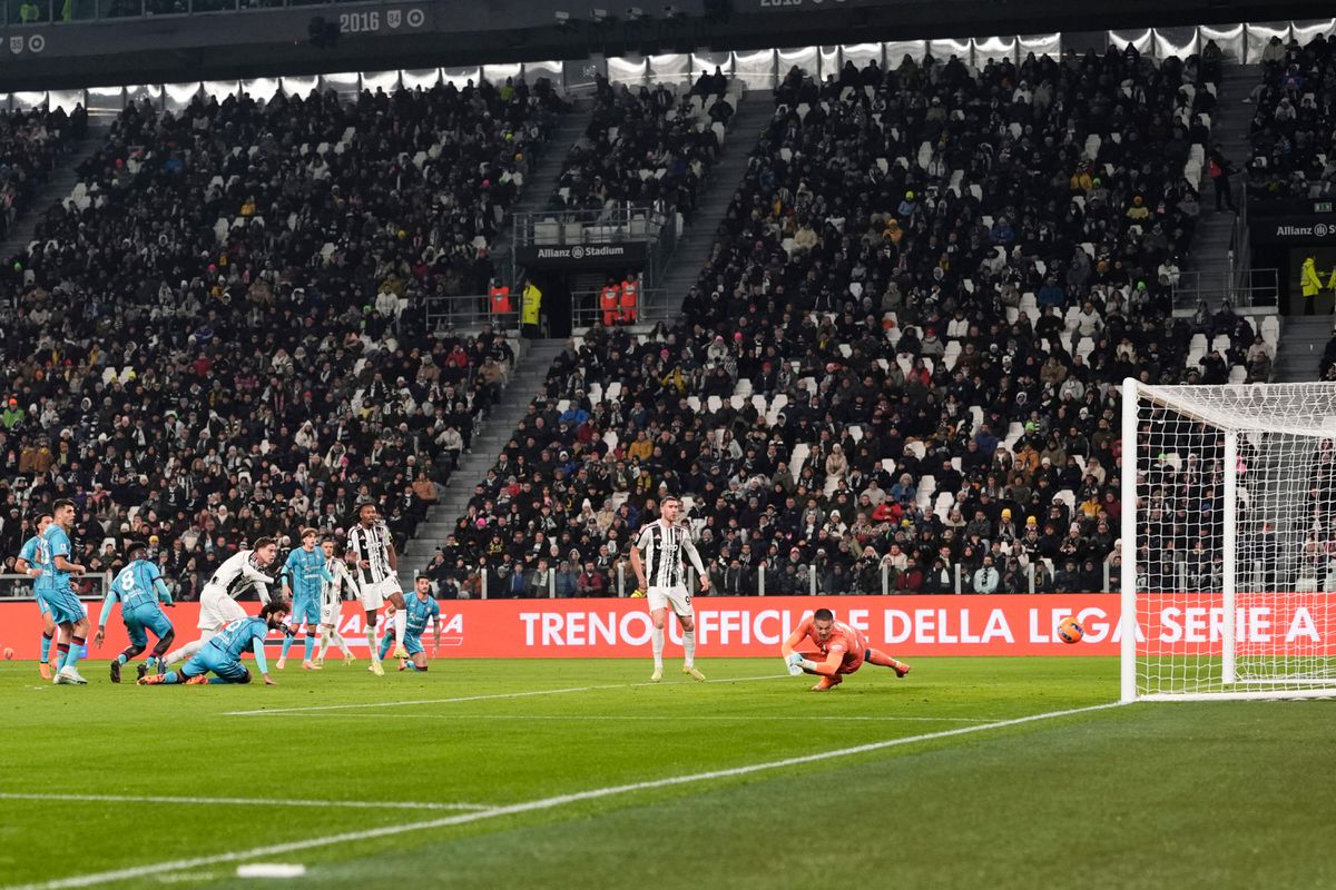 Obert neubránil hviezdy Juventusu. Cagliari začalo dobre, no potom domáci otočili