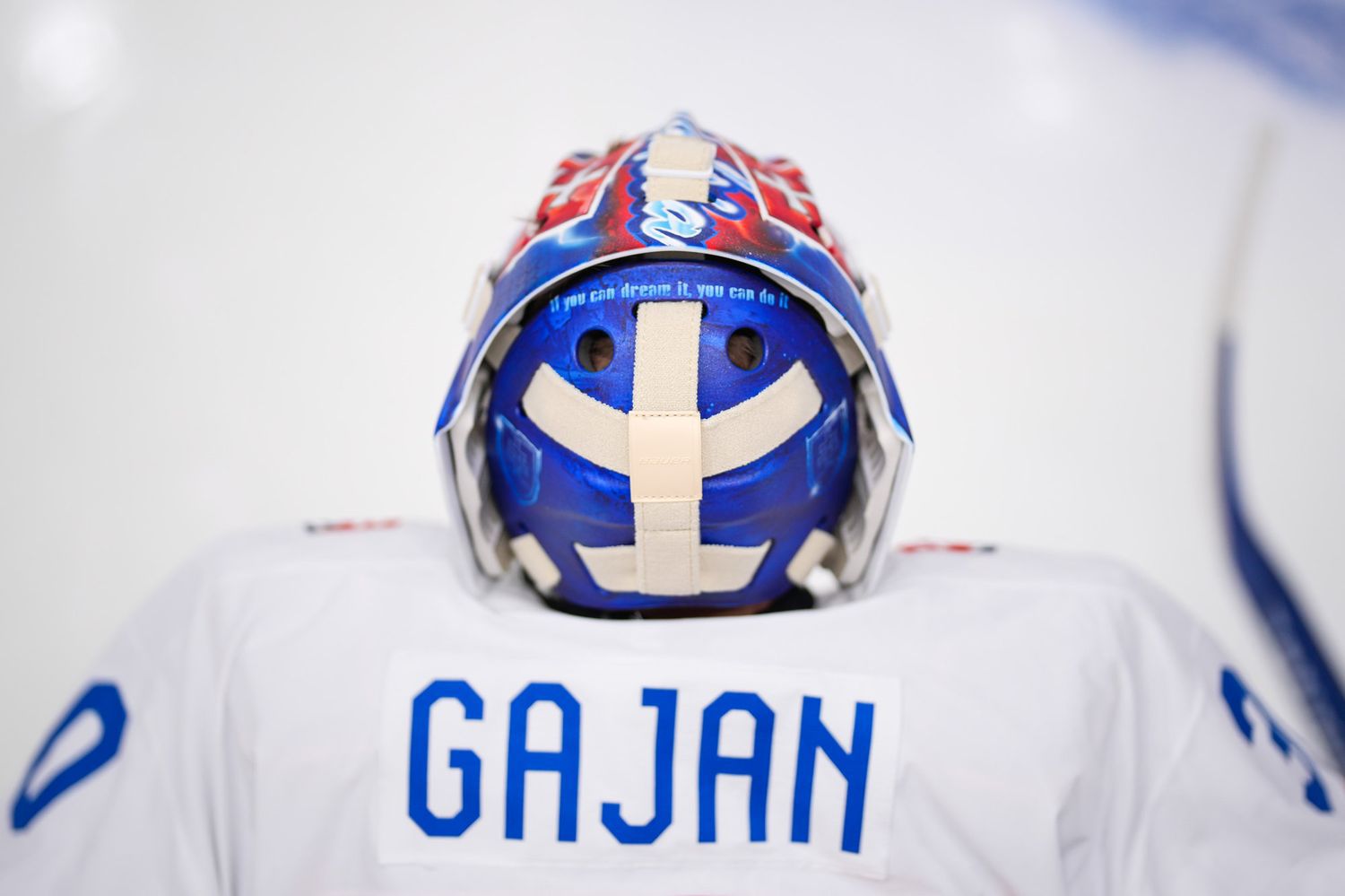 Slovenský brankár Adam Gajan. Zdroj: IIHF