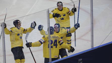 MS v hokeji U20: Domáci Švédi pokračujú bez inkasovaného gólu! Opanovali aj šláger s Kanadou