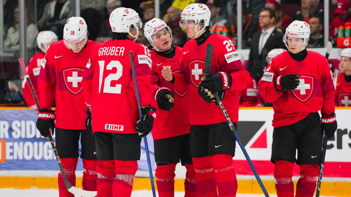 Switzerland Tops Kazakhstan in WC U20 Hockey