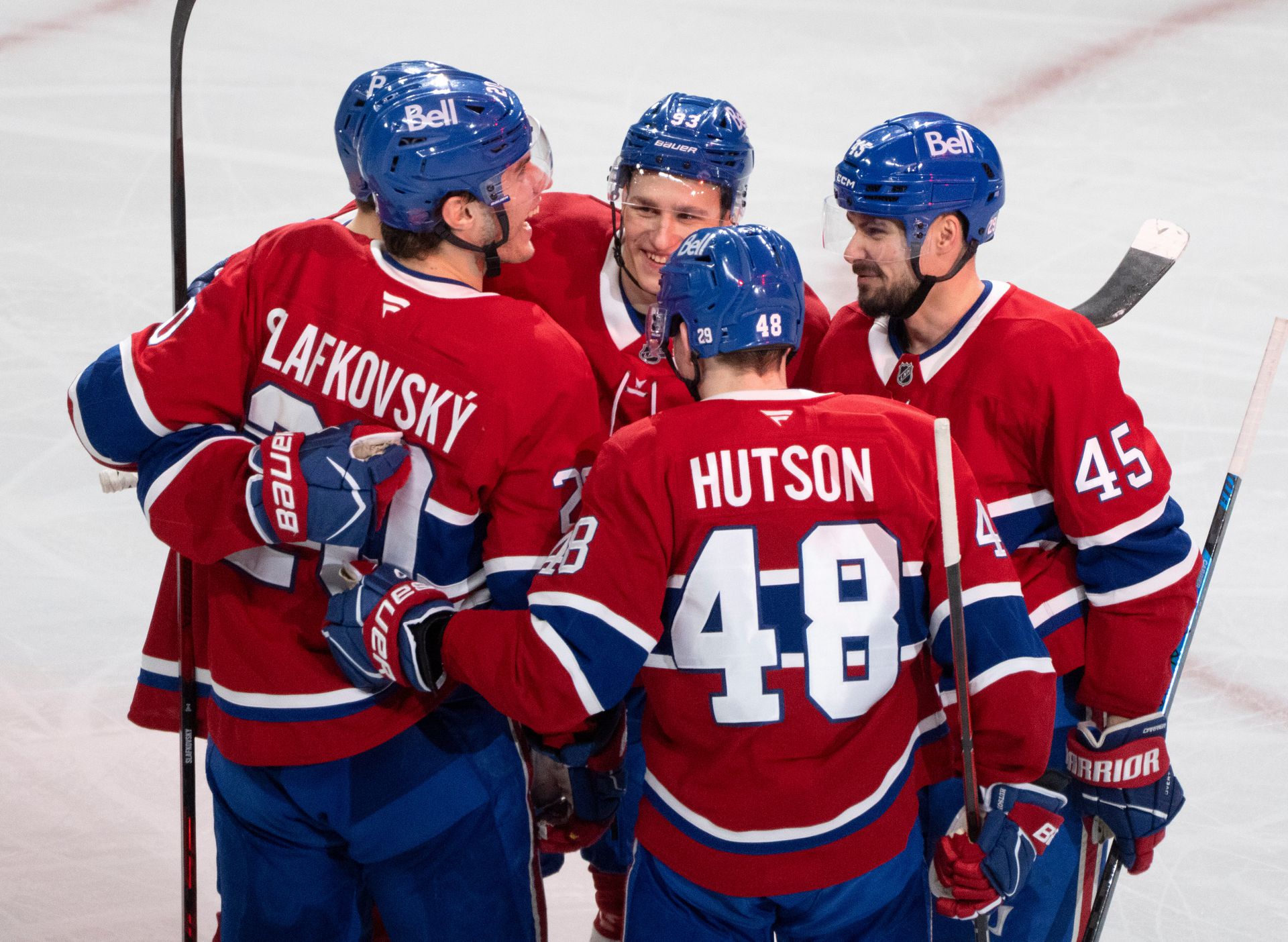 Juraj Slafkovský v zápase Montreal Canadiens - Colorado Avalanche, zdroj: SITA/AP
