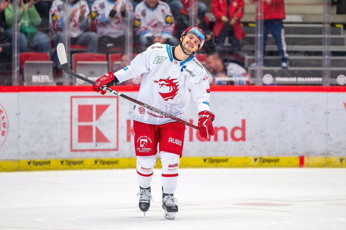 Obrovské trápenie pokračuje. Třinec prehral siedmy zápas za sebou, Hudáček bodoval