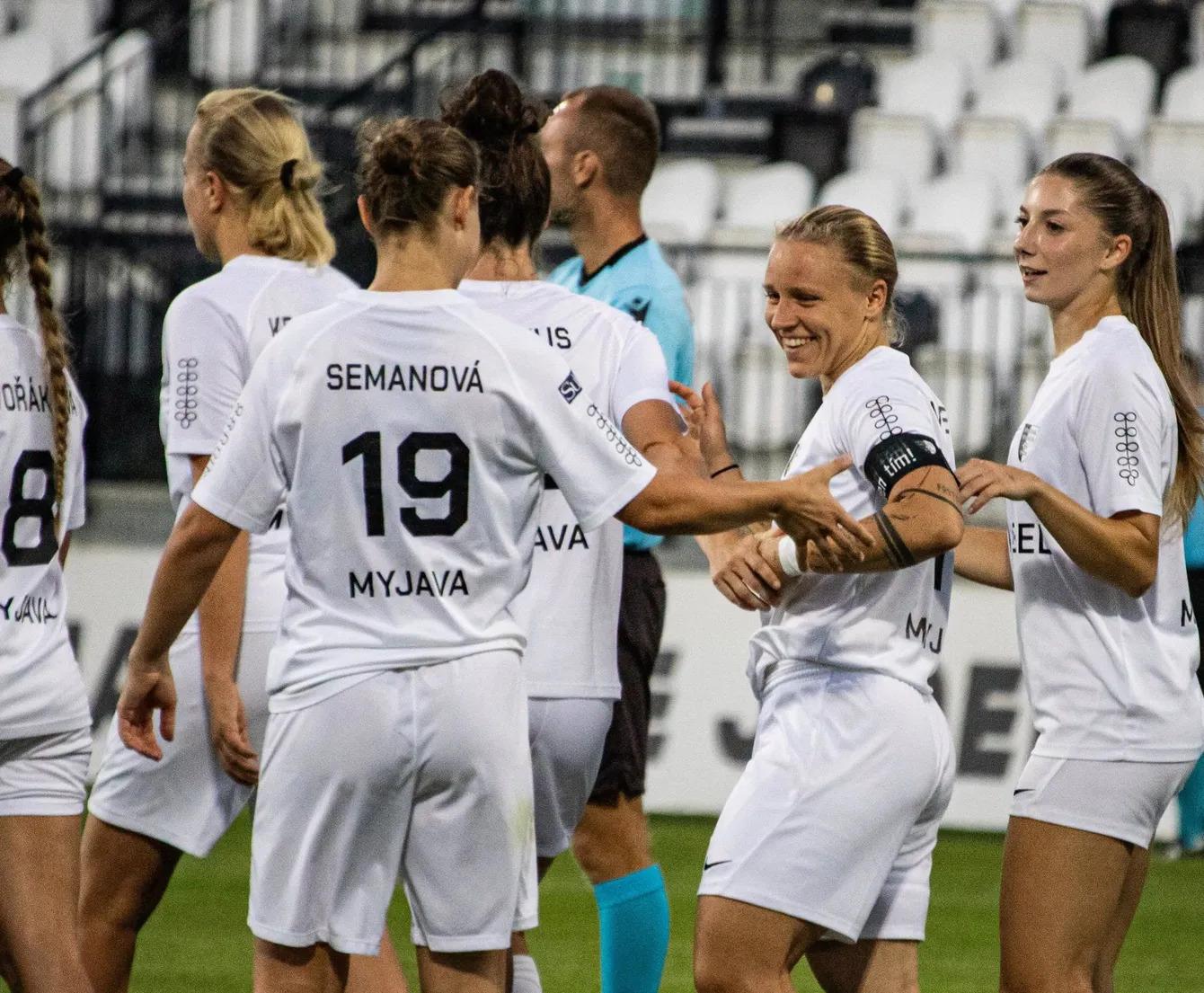 Futbalistky Spartaka Myjava.
Zdroj: futbalsfz.sk