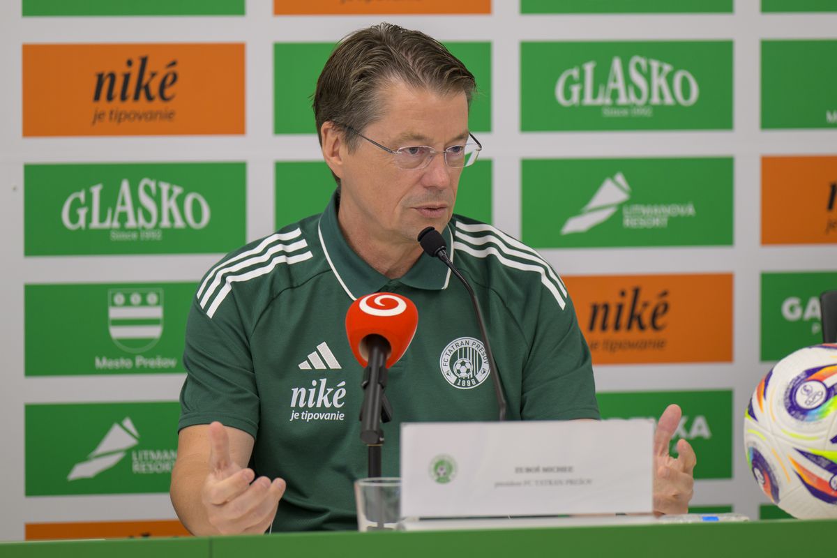 Micheľ ignoroval trest od DK SFZ a zavaril si. Ďalšie pokuty schytali Spartak aj Slovan