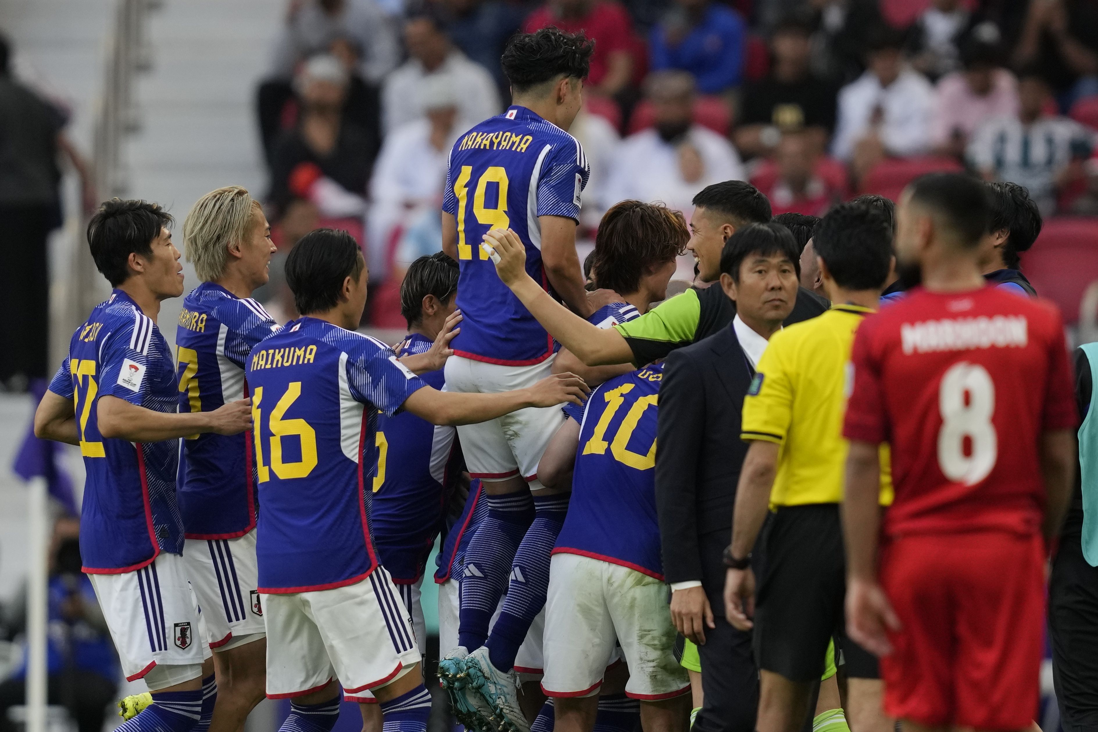 Fotogaléria - Ázijský Pohár: Bahrajn Na Favorita Nestačil. Japonsko ...