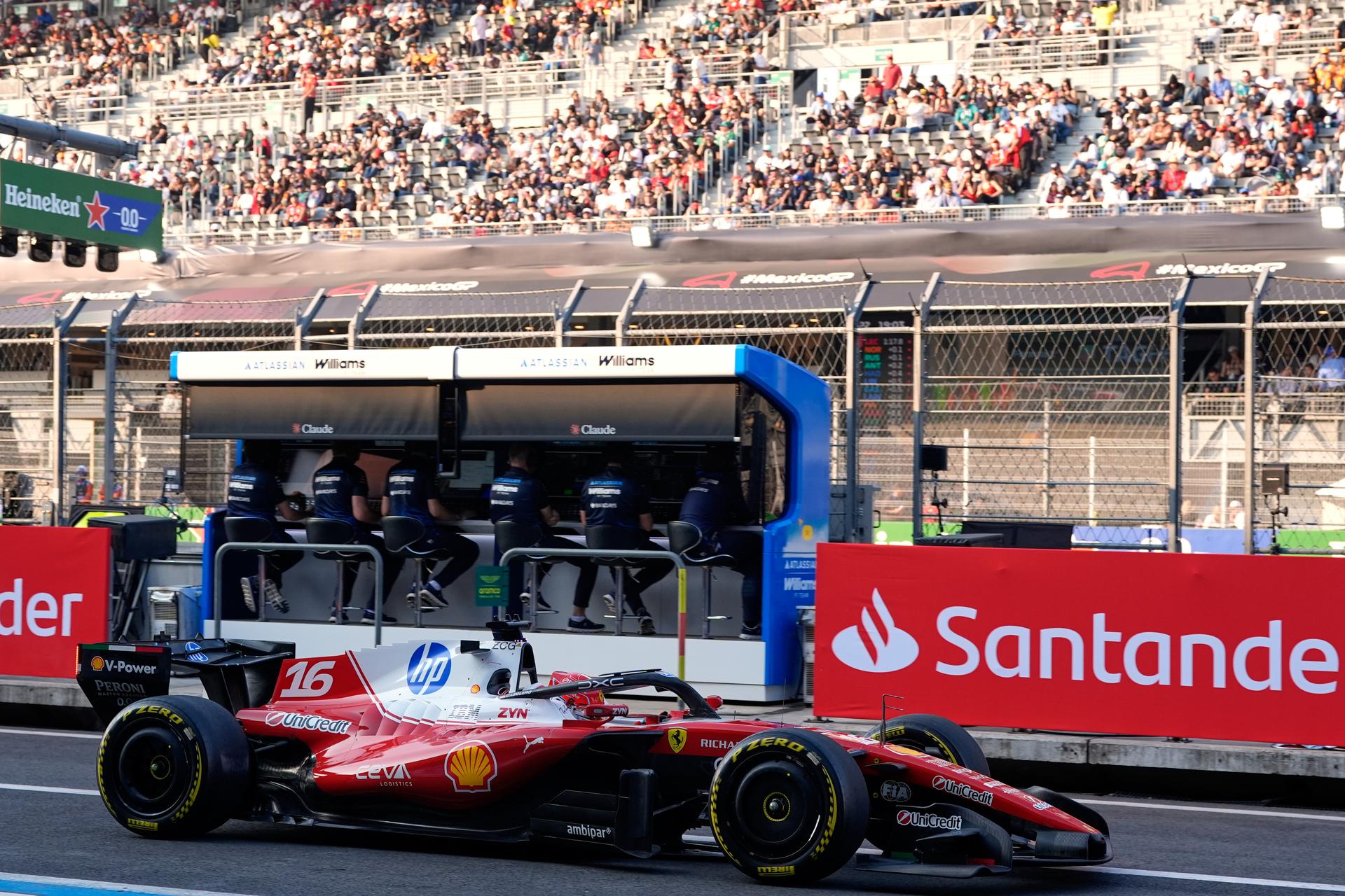 Charles Leclerc (tréning na Veľkú cenu Mexika). Zdroj: SITA/AP