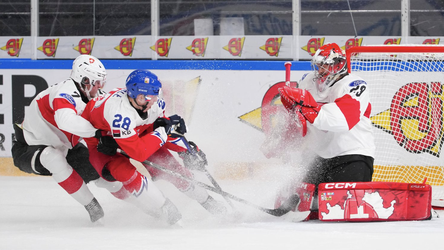 MS v hokeji U20: Švajčiari predviedli skvelú efektivitu. Na body proti Čechom to nestačilo