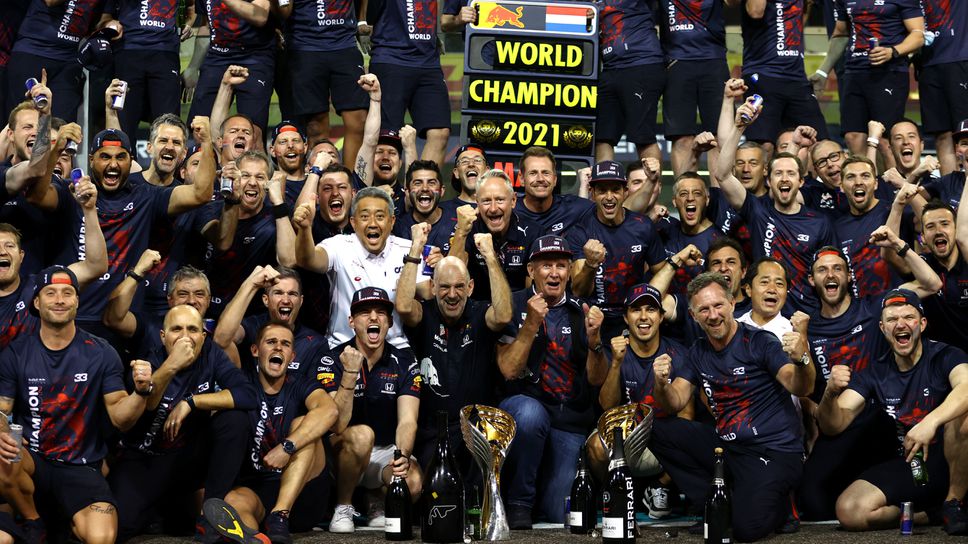 Купонът на Ред Бул: Всички се заразиха с коронавирус