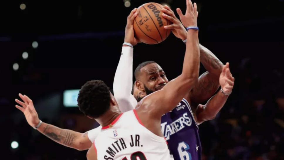 С 43 точки от ЛеБрон Джеймс Лос Анджелис Лейкърс разгроми Портланд